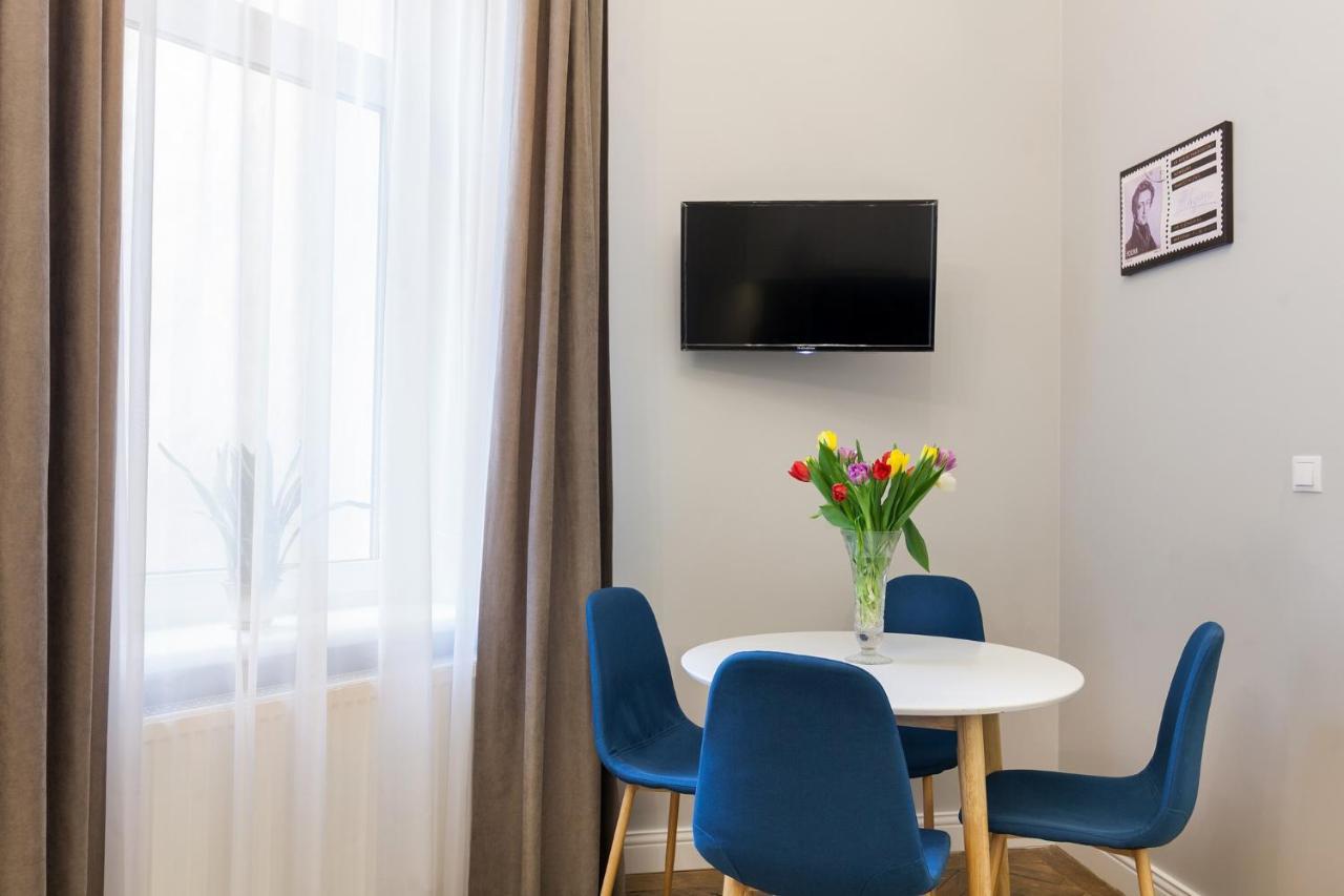 Chopin Apartment In The Center Of לבוב מראה חיצוני תמונה