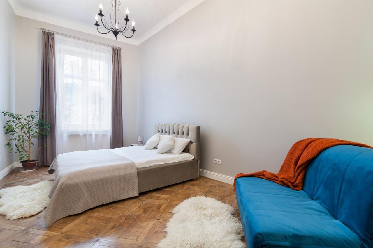 Chopin Apartment In The Center Of לבוב מראה חיצוני תמונה