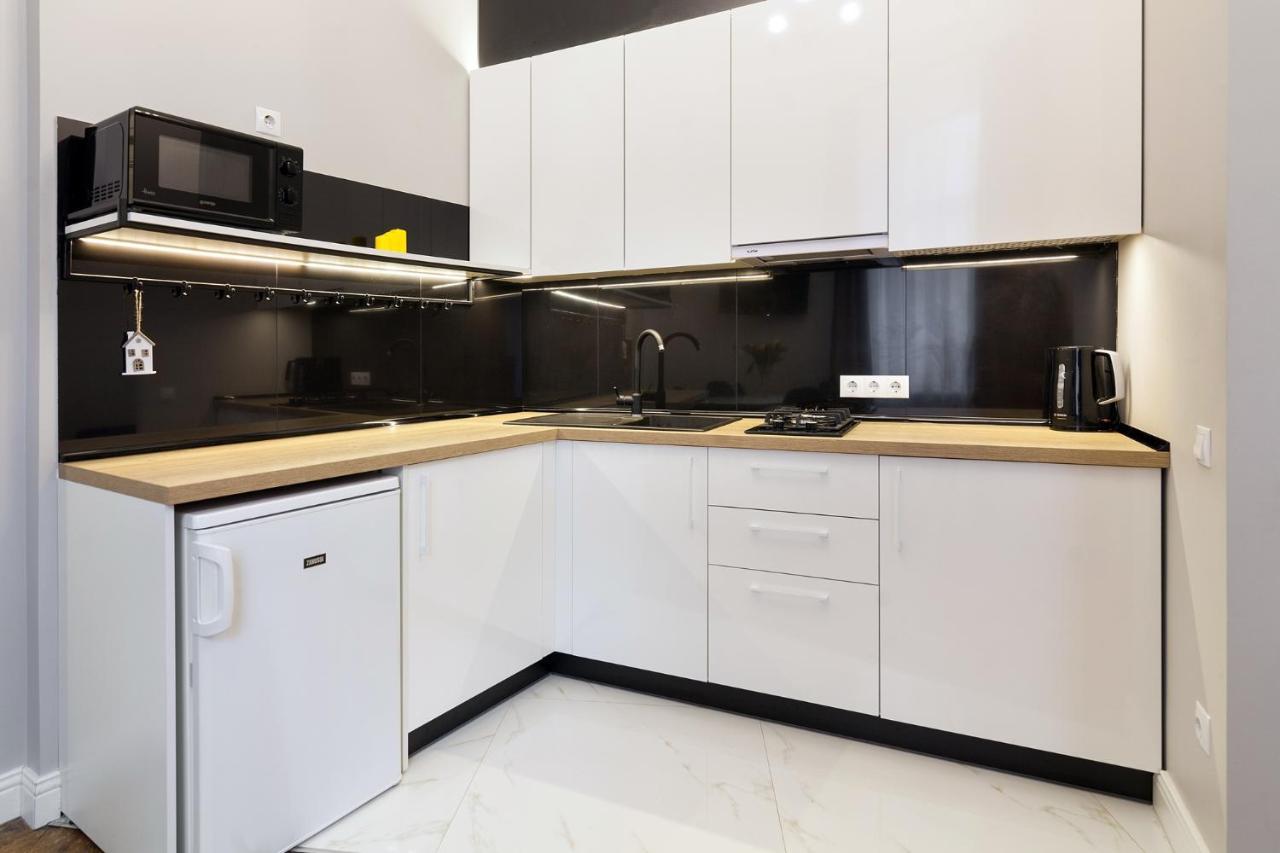 Chopin Apartment In The Center Of לבוב מראה חיצוני תמונה